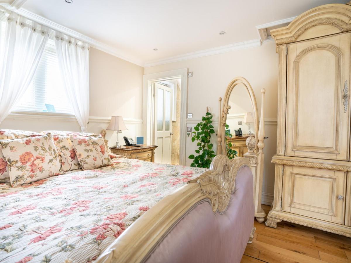 Berwick Lodge Алмъндсбъри Екстериор снимка